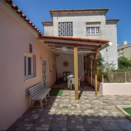 Casinha Da Parede - 5 Min From The Beach Exterior photo