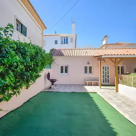 Casinha Da Parede - 5 Min From The Beach Exterior photo