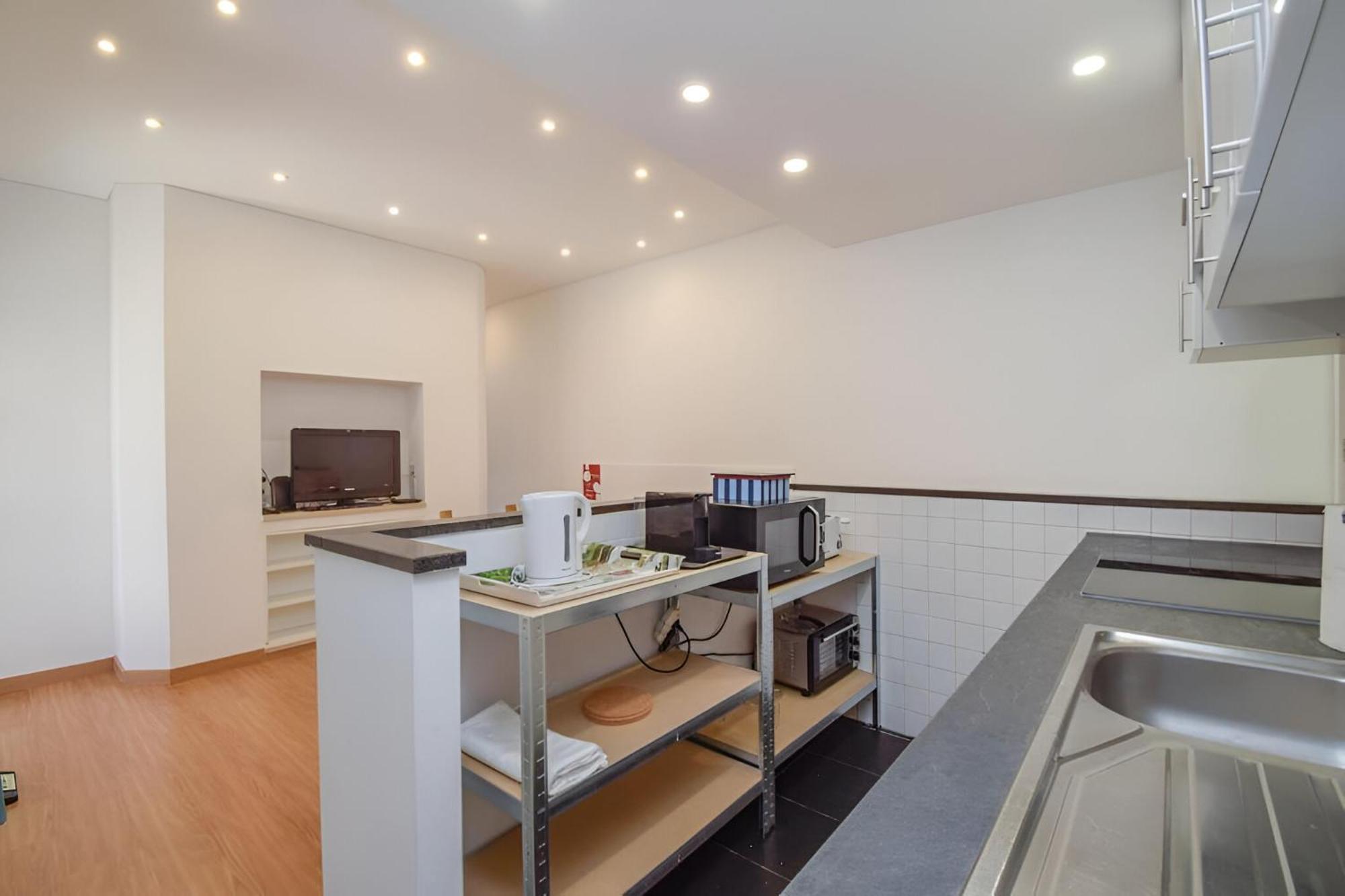 Apartment Casinha Da - 5 Min From The *